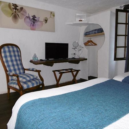 Le Relais Des Vieilles Postes Hotell Les Avenières Eksteriør bilde